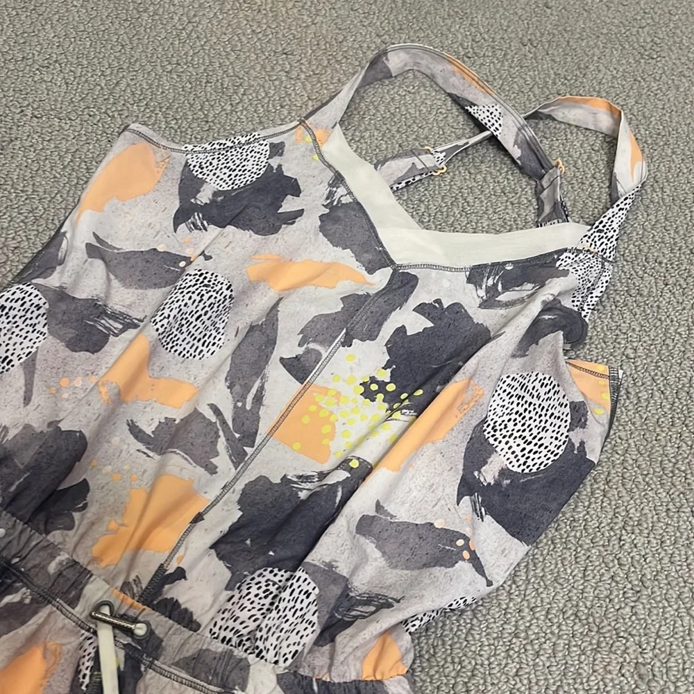 Lululemon Be Free Runsie
Mini Art Pop White Multi 6 - Picture 6 of 10